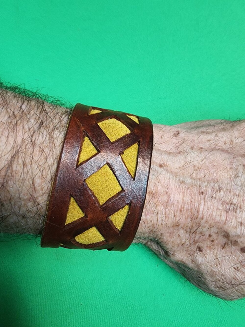 Handmade Leather and Suede Bracelet - Picture 2 of 9